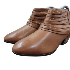Clarks Collection Spye Celeste Ankle Boots Brown Leather Comfort Fringe SZ. 7.5
